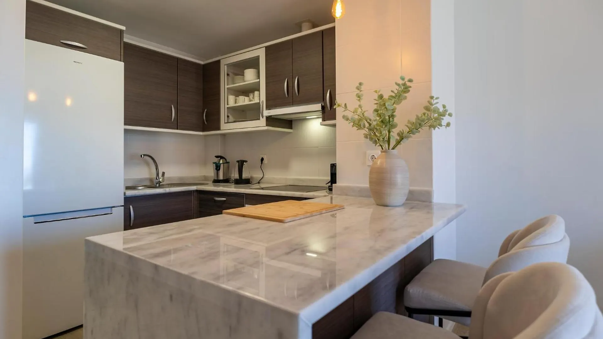 Awesome Apartment In Manilva With Kitchen